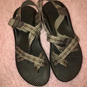 GREAT CONDITION* Chacos size 8!!